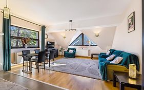 Ski View Apartment Predeal